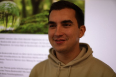 Profile picture for user Milan Büscher