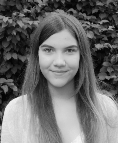 Profile picture for user Adina Curtaz