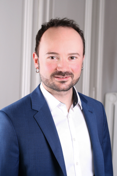 Profile picture for user Martin Rettenberger