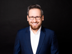 Profile picture for user Tobias Heycke