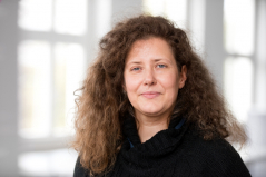 Profile picture for user Julia Bastian