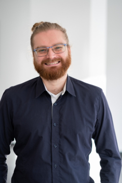 Profile picture for user Alexej Michirev