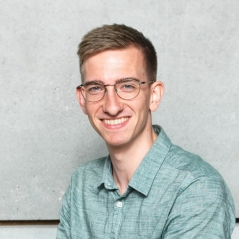 Profile picture for user Armin-Laszlo Halbach