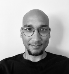 Profile picture for user Eike Buabang