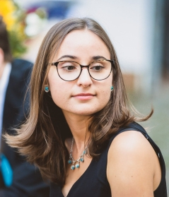 Profile picture for user Jasmin Dorry