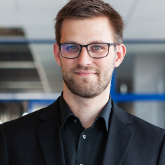 Profile picture for user Stefan Janke