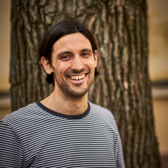 Profile picture for user Matthias Aulbach