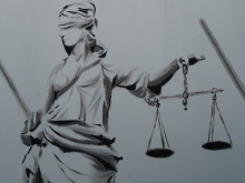 Justitia (Quelle: https://pixabay.com/de/gerechtigkeit-urteilende-justitia-9017/)