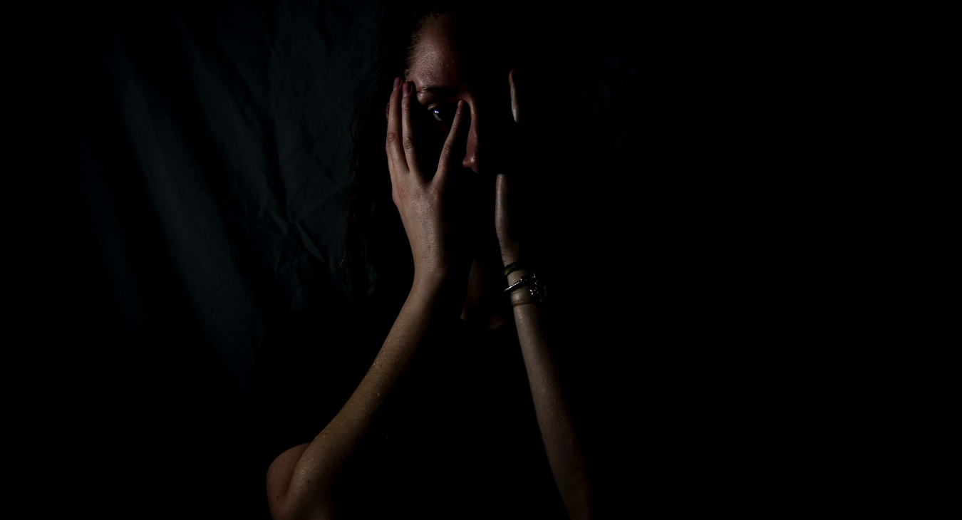 Viele Frauen erleben sexuelle Belästigung im Netz.