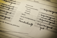 Bild 1: Schulnoten sind wichtig für den Erfolg – wie fair sind sie? Bild 1: Schulnoten sind wichtig für den Erfolg – wie fair sind sie?