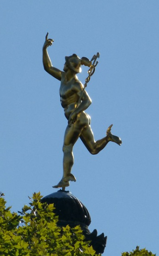 Hermes, Gott der Kaufleute, Diebe, Lügner und Betrüger. Bild : 7854 via pixabay (https://pixabay.com/de/stuttgart-statue-bronze-kupfer-68754/,CC:https://creativecommons.org/publicdomain/zero/1.0/deed.de)